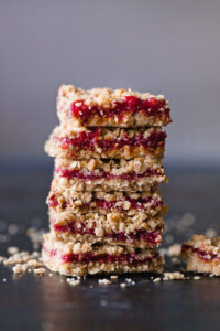 raspberry oat bars