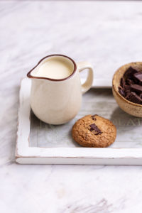 oats chocolate chip cookies