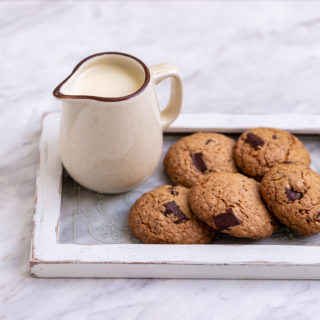 oats chocolate chip cookies