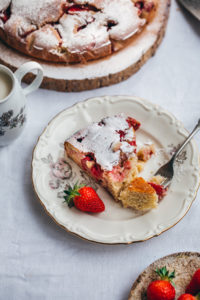 Strawberry cake