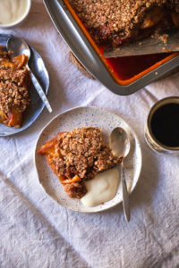 peach crumble