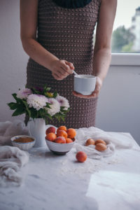 apricot yogurt cake