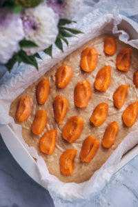 apricot yogurt cake