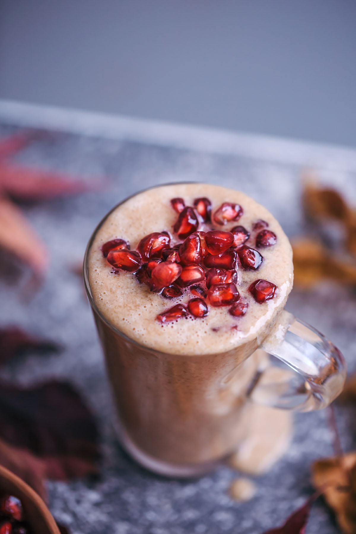Banana almond butter smoothie (vegan and gluten-free)