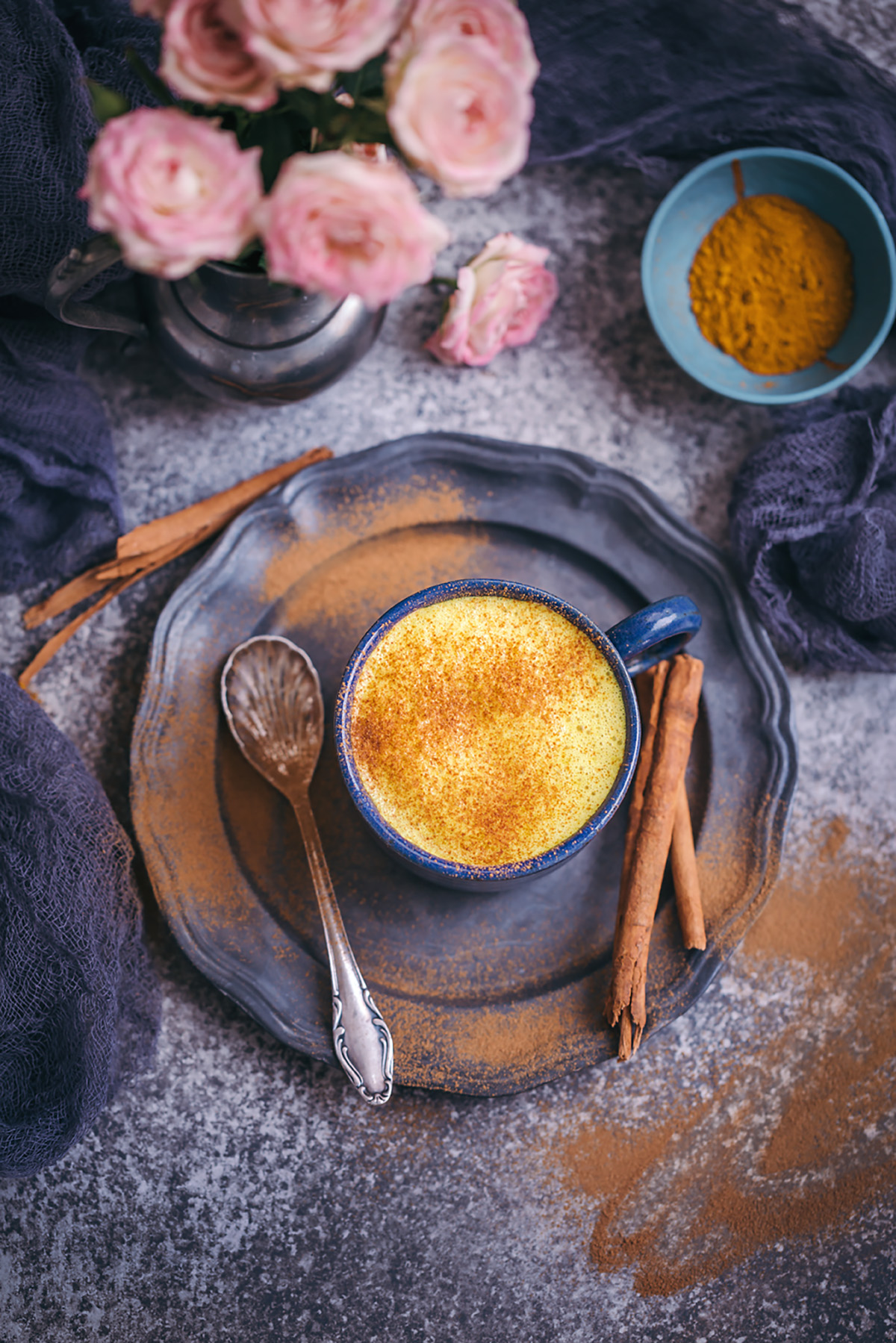 golden milk turmeric latte