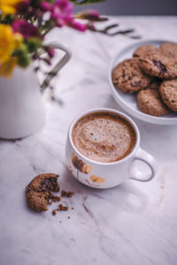 cashew butter chocolate chip cookies, vegan and gluten-free