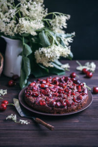 cherry chocolate cake (vegan)