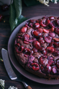 cherry chocolate cake (vegan)