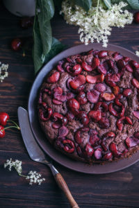 cherry chocolate cake (vegan)