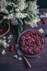 cherry chocolate cake (vegan)