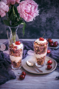 cherry coconut crumble