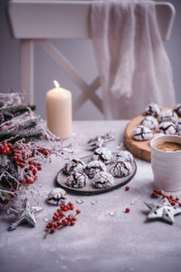 chocolate crinkle cookies