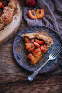 rustic apricot galette