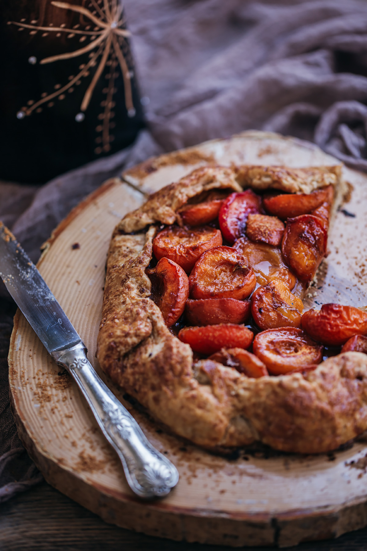 rustic apricot galette