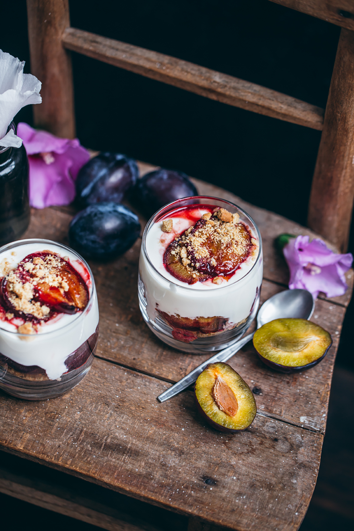 roasted plums and yogurt dessert