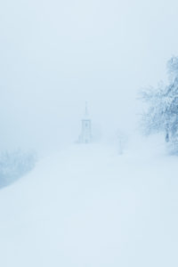 Jamnik, church